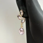 Pembe Kristal Taş Yaprak Küpe Altın Kaplama