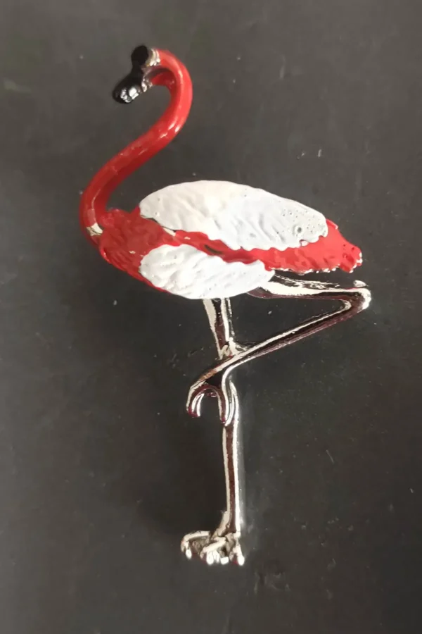 Flamingo figürü kadın broş gümüş kaplama
