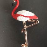 Flamingo figürü kadın broş gül kaplama